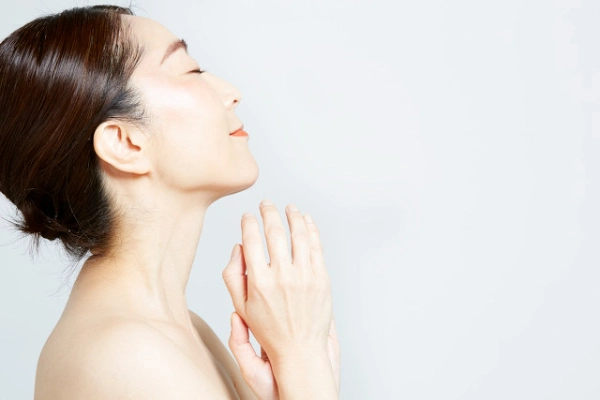 Women who are anti-ageing and beautiful skin